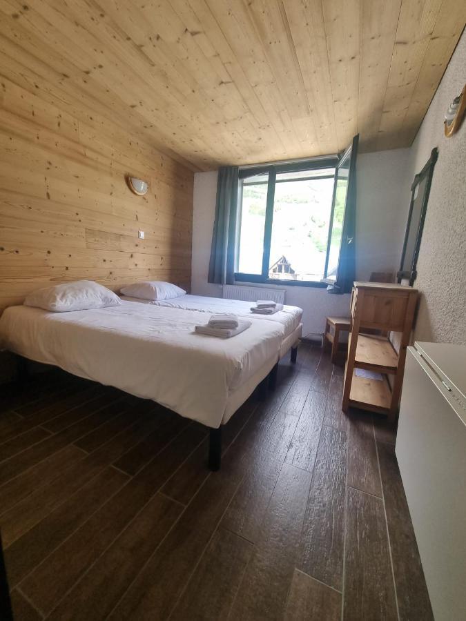 Hotel Le Cairn Les Deux Alpes Exteriör bild