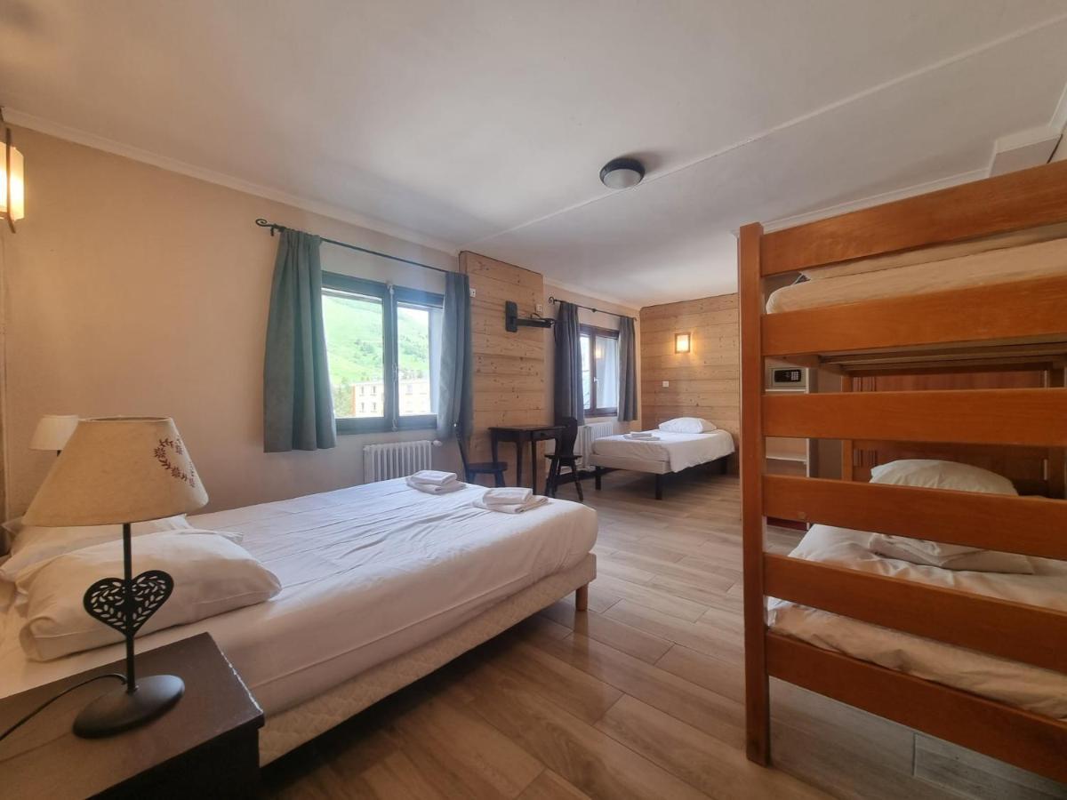 Hotel Le Cairn Les Deux Alpes Exteriör bild