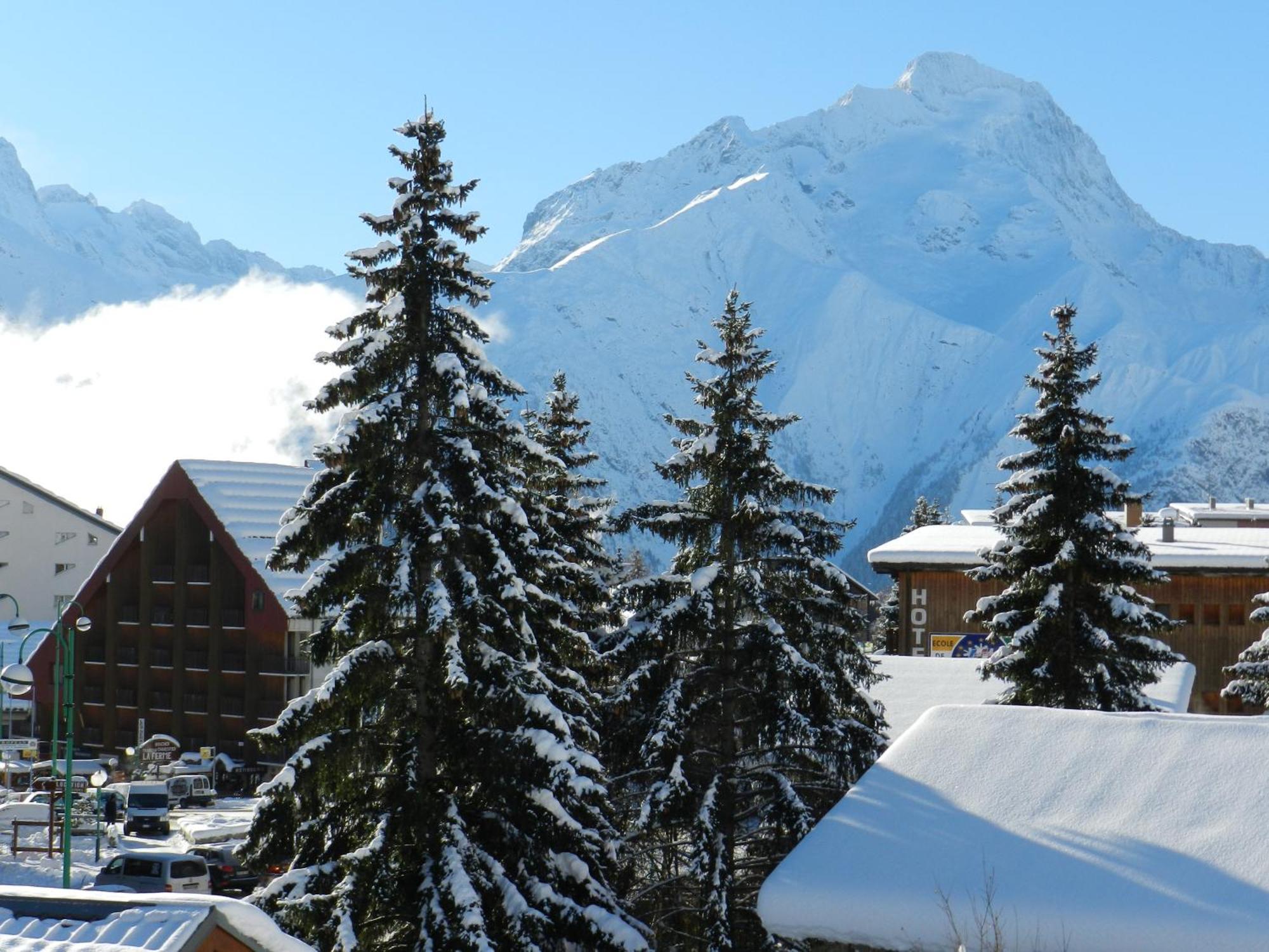 Hotel Le Cairn Les Deux Alpes Exteriör bild